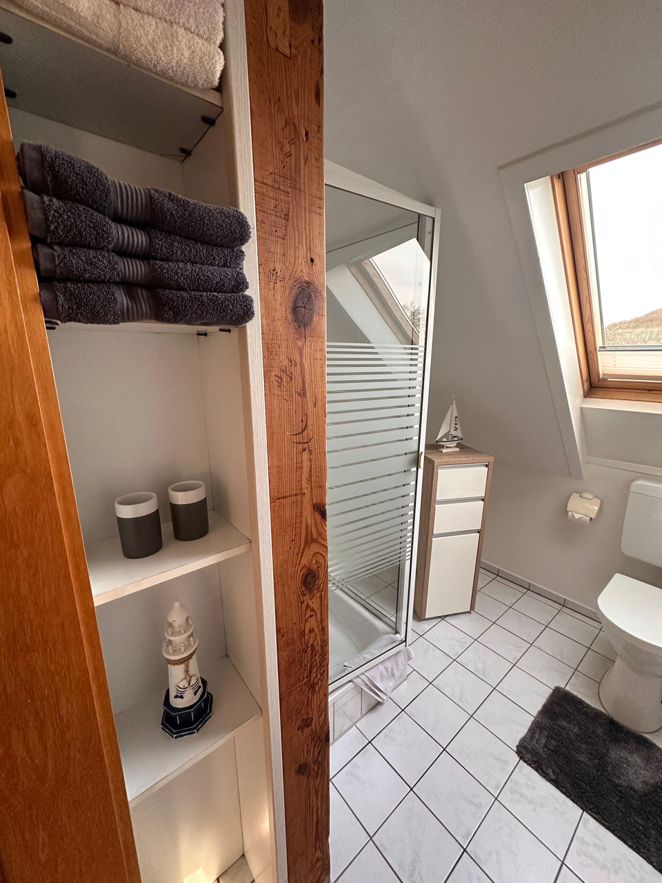 Tageslichtbad mit Dusche